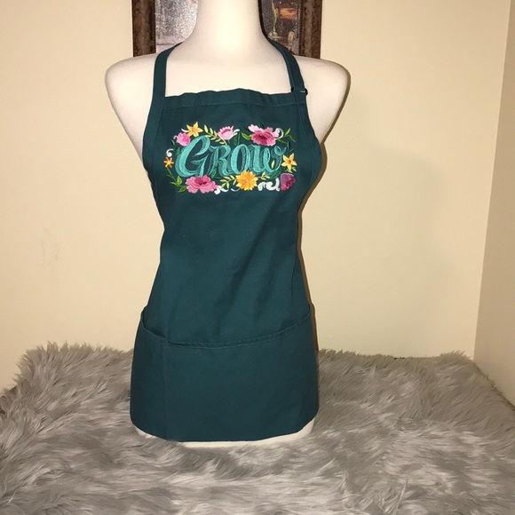 Other - 💐 “Grow” apron 💐 3/ $30! Other - 💐 “Grow” apron 💐 3/ $30!